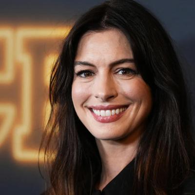 Anne Hathaway: del teatro adolescente a los grandes escenarios de Hollywood con una eterna sonrisa