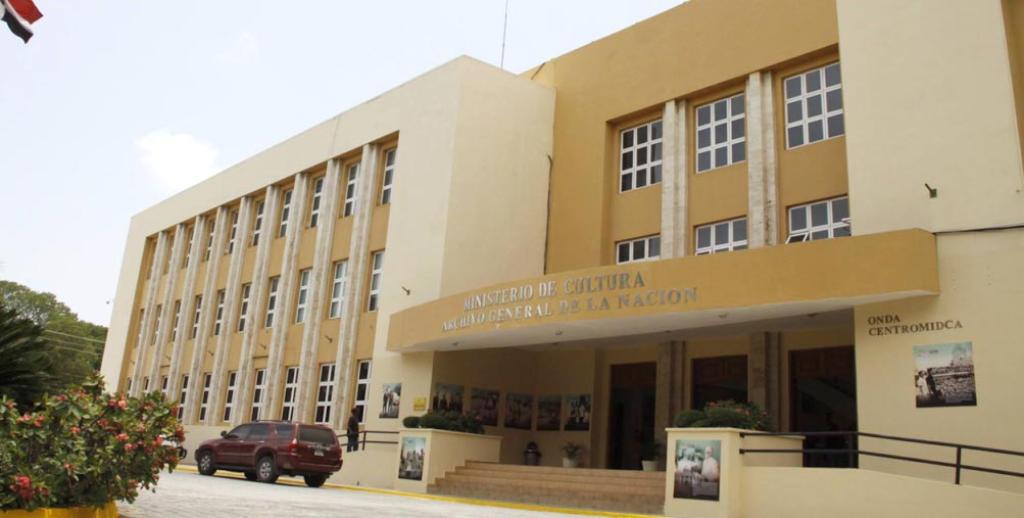 El AGN lleva su legado histórico a la FILSD 2025: publicaciones clave, memoria viva