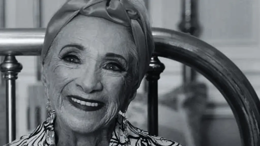 Fallece Tara Parra, figura del teatro y la televisión mexicana