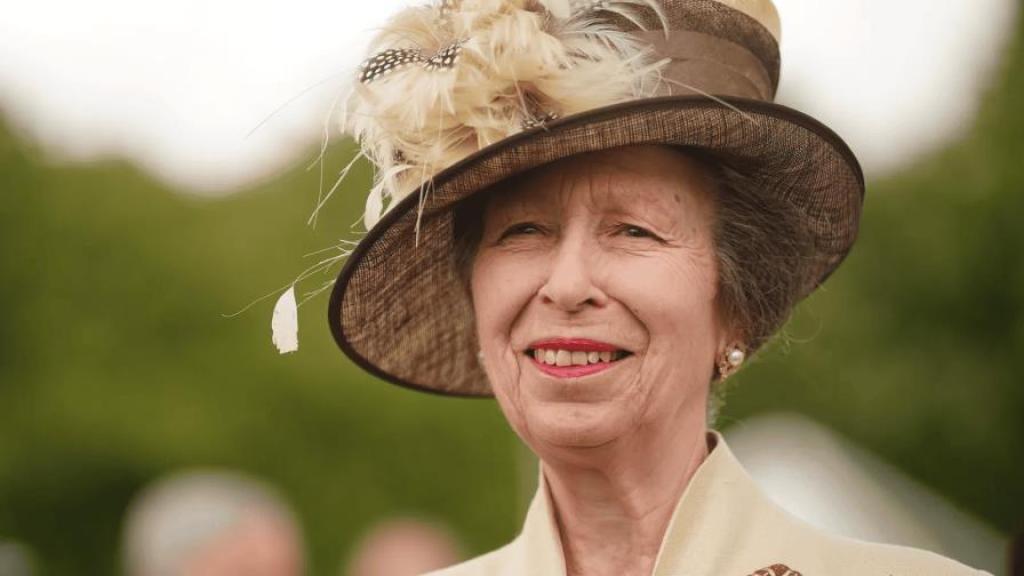 Princesa Ana del Reino Unido celebra su 75.º cumpleaños en un acto privado