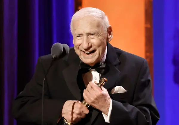 Mel Brooks: cien años del genio que convirtió la risa en una obra de arte