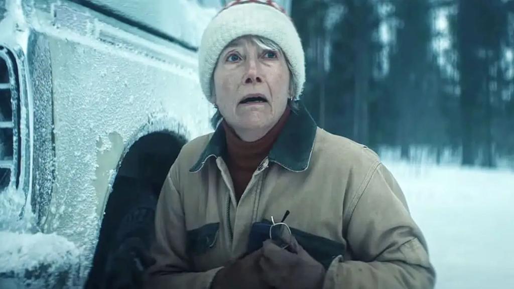 Emma Thompson se convierte en heroína improbable en "Muerte en invierno"