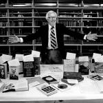 Ray Bradbury y la ominosa advertencia que sigue vigente: se puede destruir una cultura sin quemar un solo libro