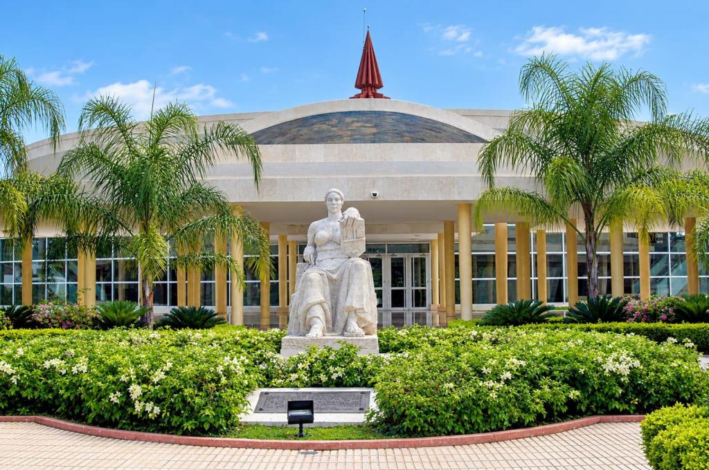 Santo Domingo y la XV Semana Internacional de la Poesía con destacadas plumas dominicanas